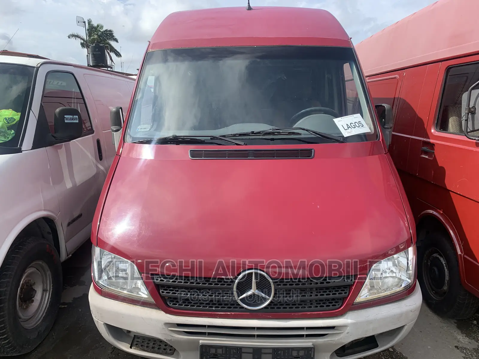 Mercedes-Benz Vito 2005 Red