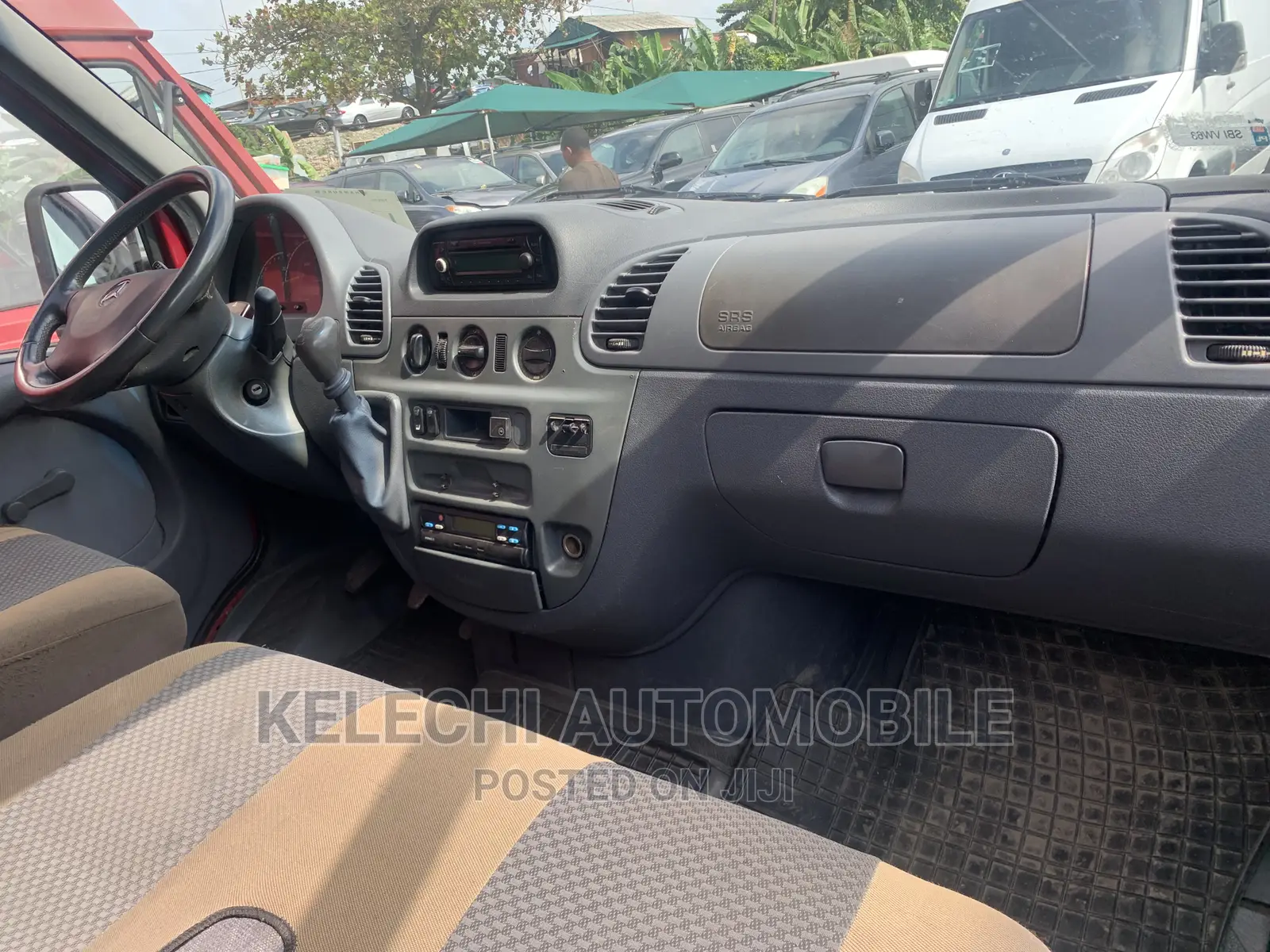 Mercedes-Benz Vito 2005 Red