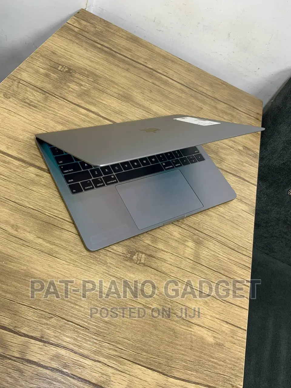 Laptop Apple MacBook Pro 2019 16GB Intel Core i5 SSD 256GB