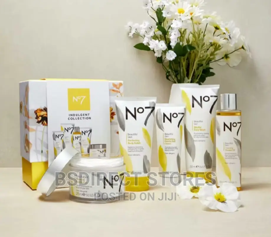 No7 Ultimate Indulgent Floral Bathing Collection Gift Set