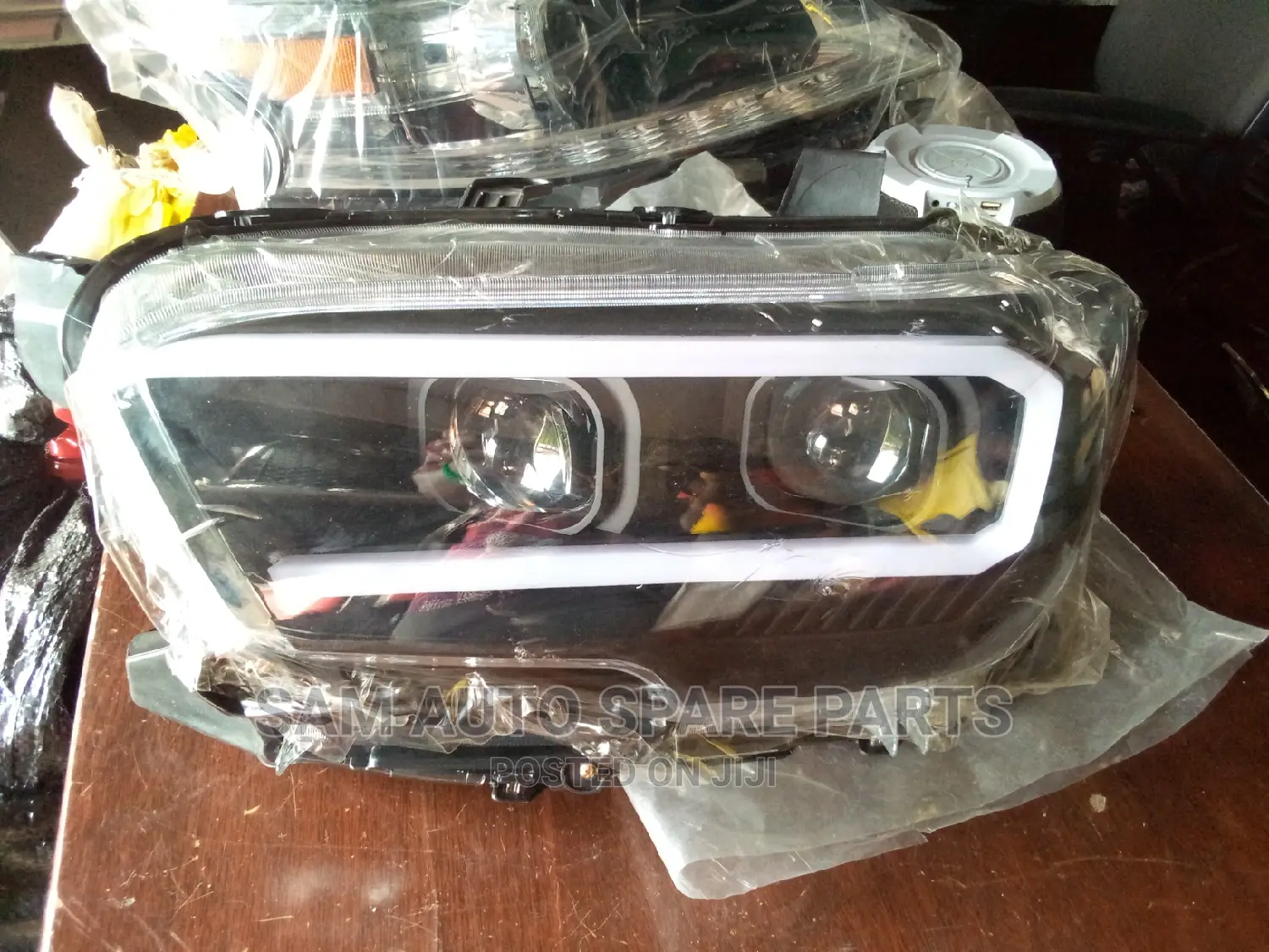 1 Set Head Lamp Tacoma 2020 Model Upgrade