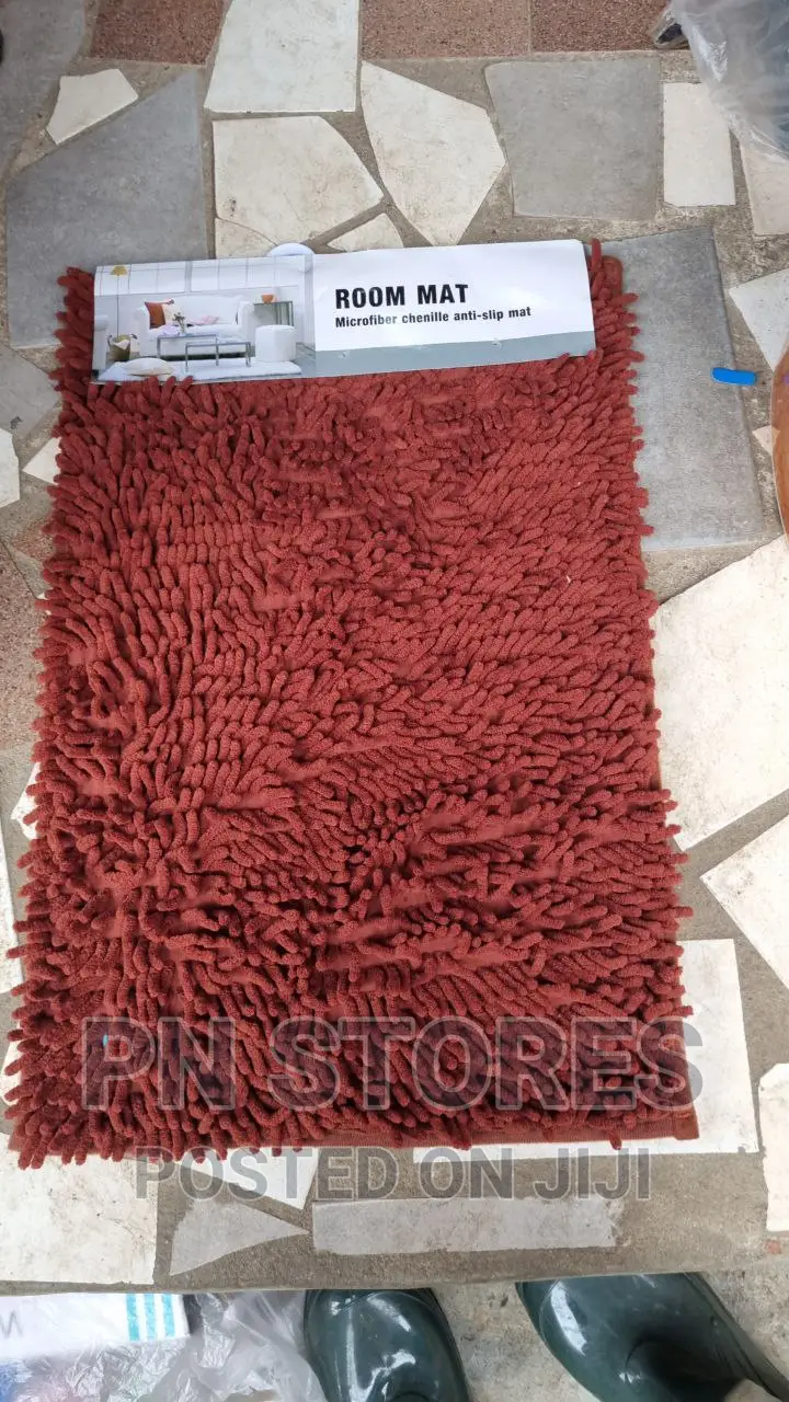 60 by 40cm Chinile Mat
