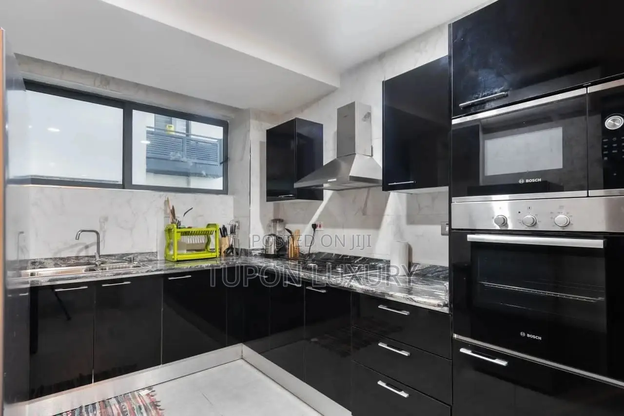 Beautiful 2-Bedroom With Gym in VI(Iconic Tower)