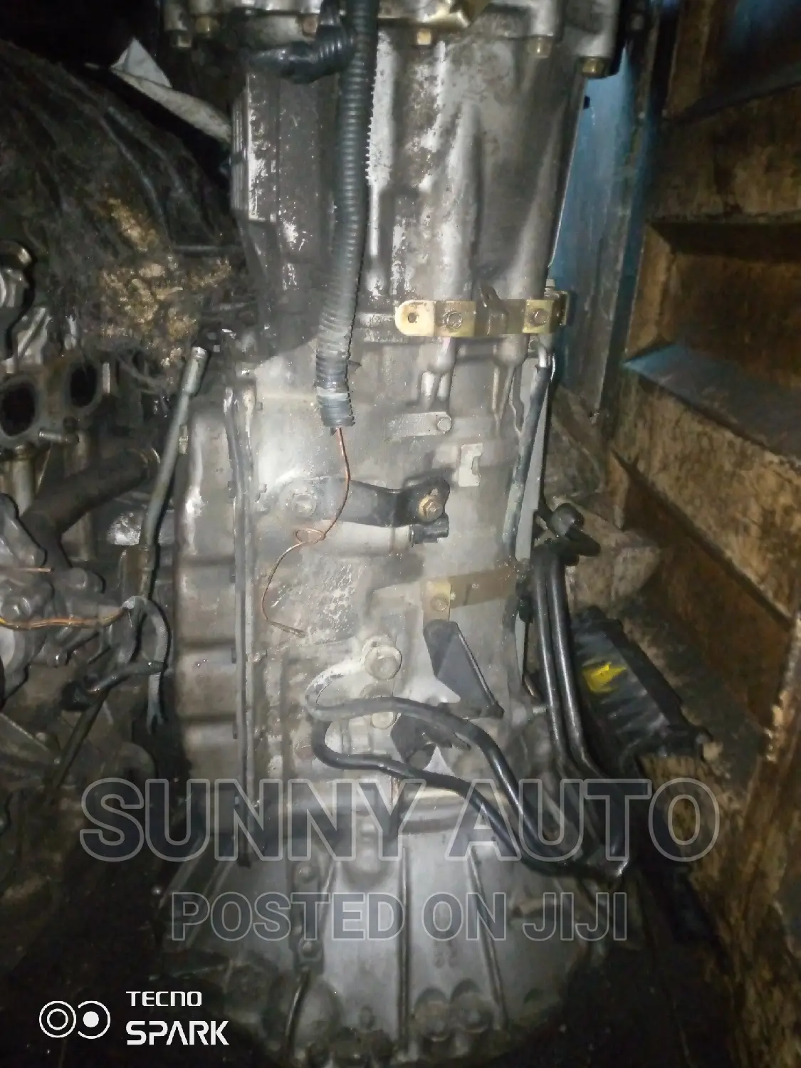 4.0 Nissan Gearbox for Pathfinder ,Xterra and Frontier.