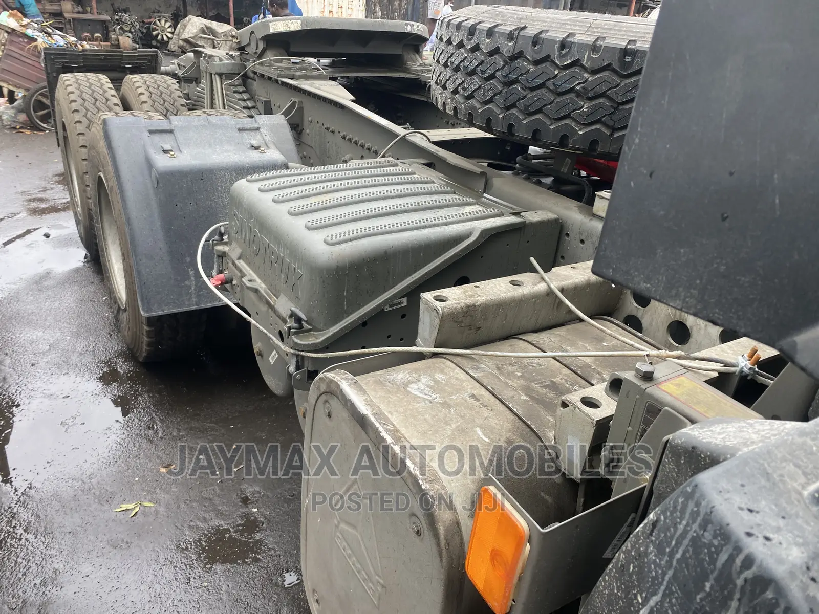 Howo Tractor Head 10tyres