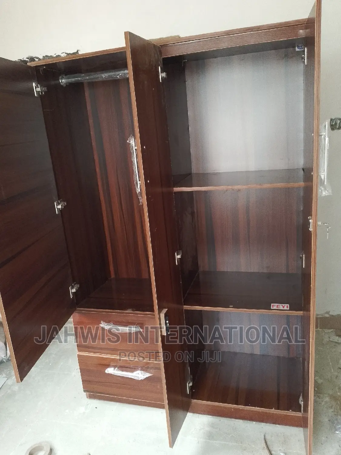 Beautiful 4fyby6ft Wardrobe