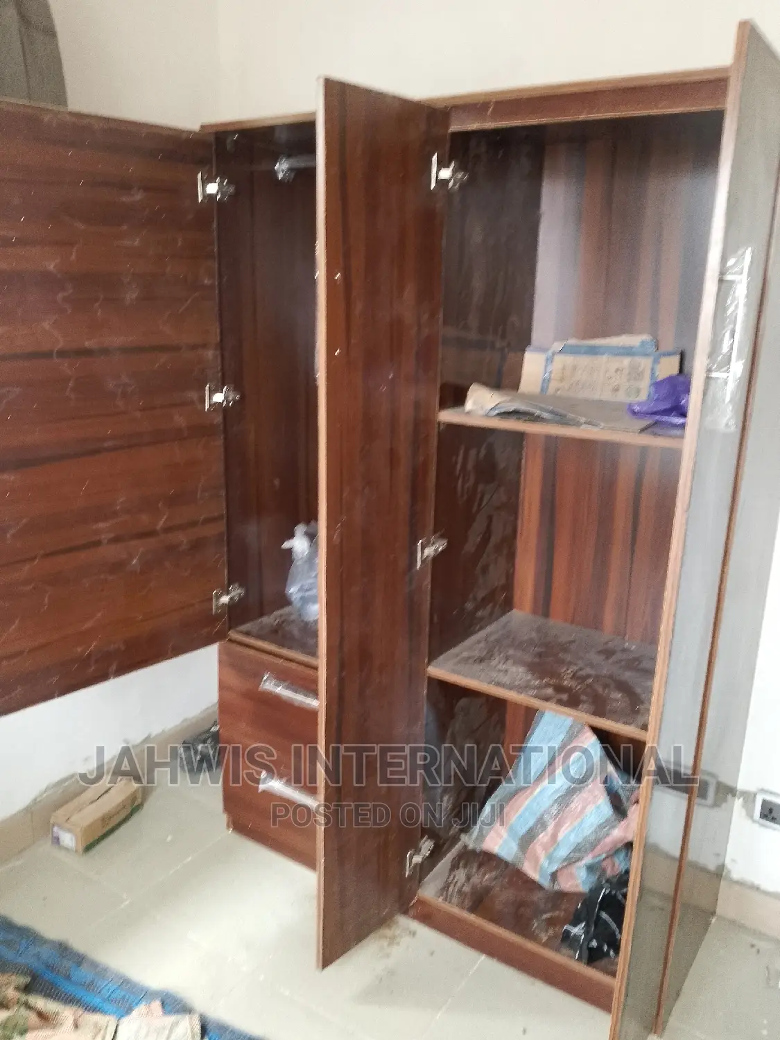 4ft By6ft Brown Color Wardrobe