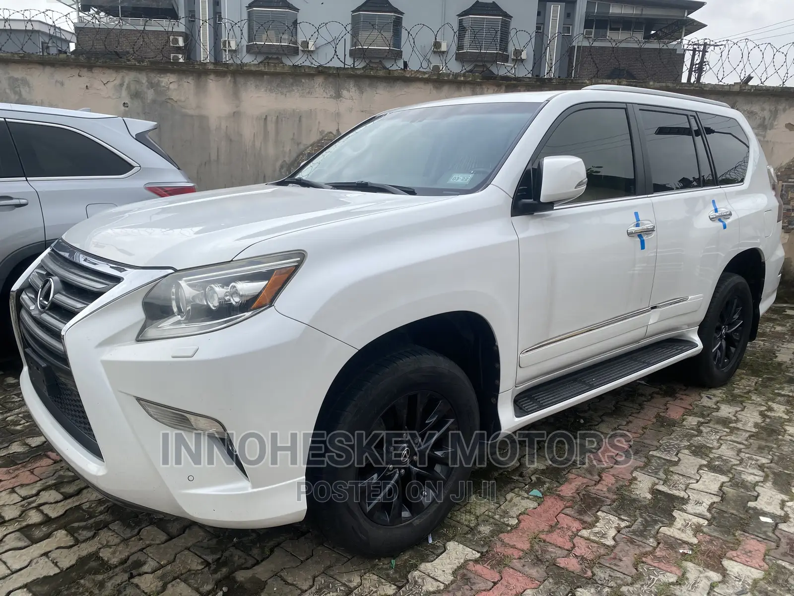 Lexus GX 460 Base 2015 White