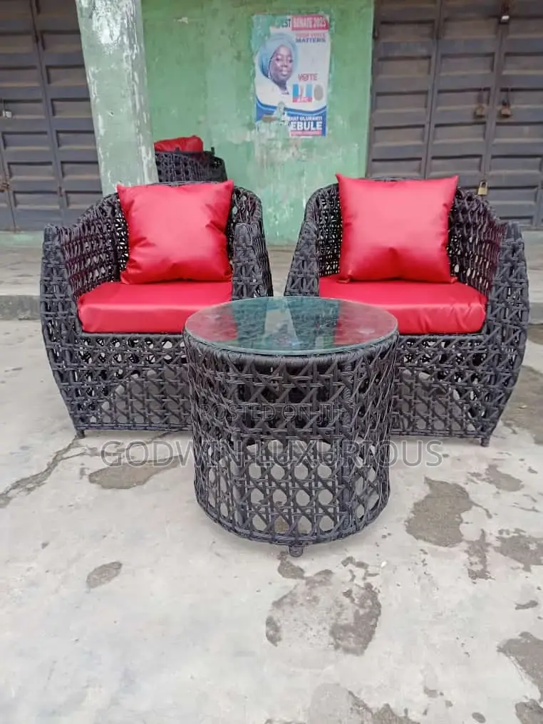 Bar Chairs With Cushion