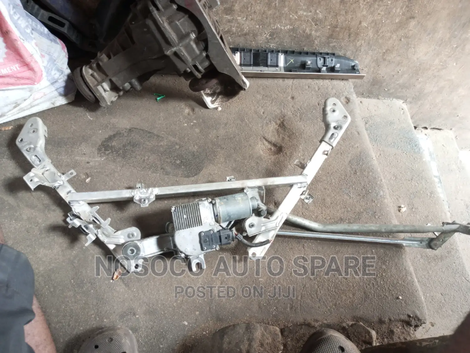 Engine Wiper Porsche Panamera 2010 and 2016 Is Available