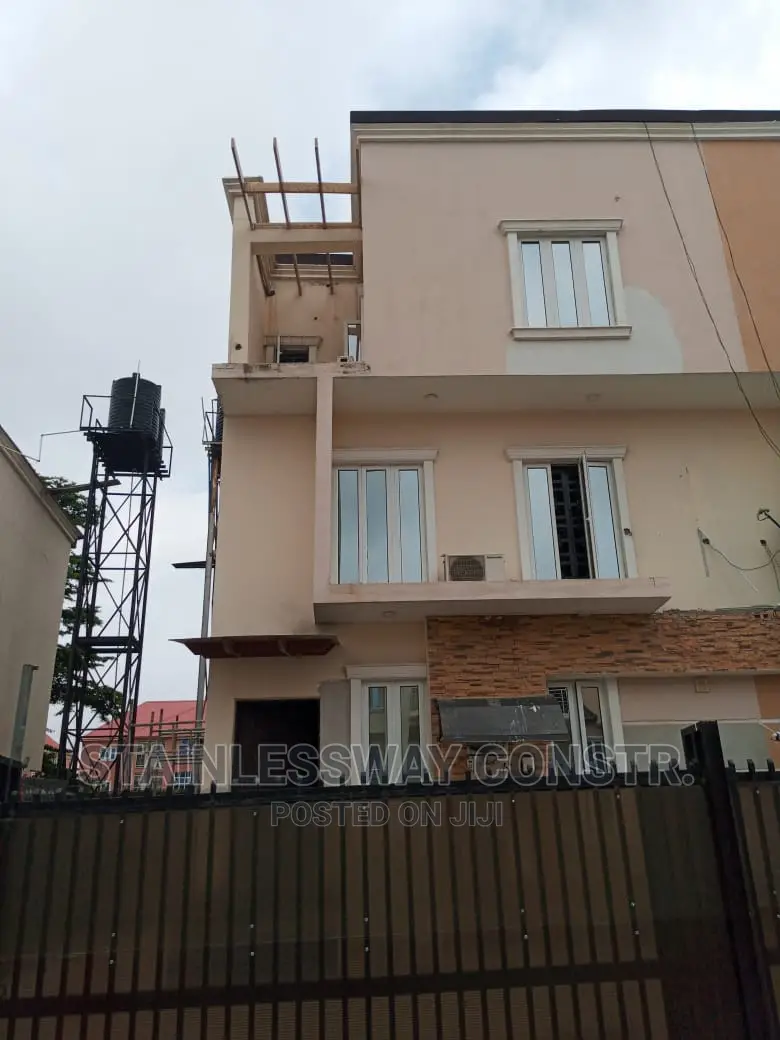 Lasercut Balcony Railing/Burglary