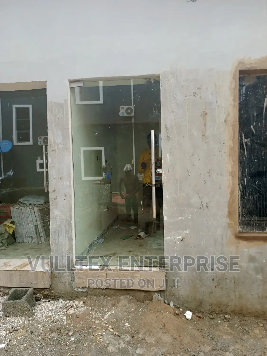 Tempered Glass Door