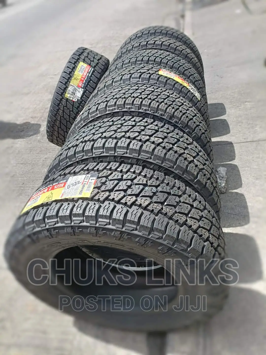 35*12.50R22 Off-Road Tire