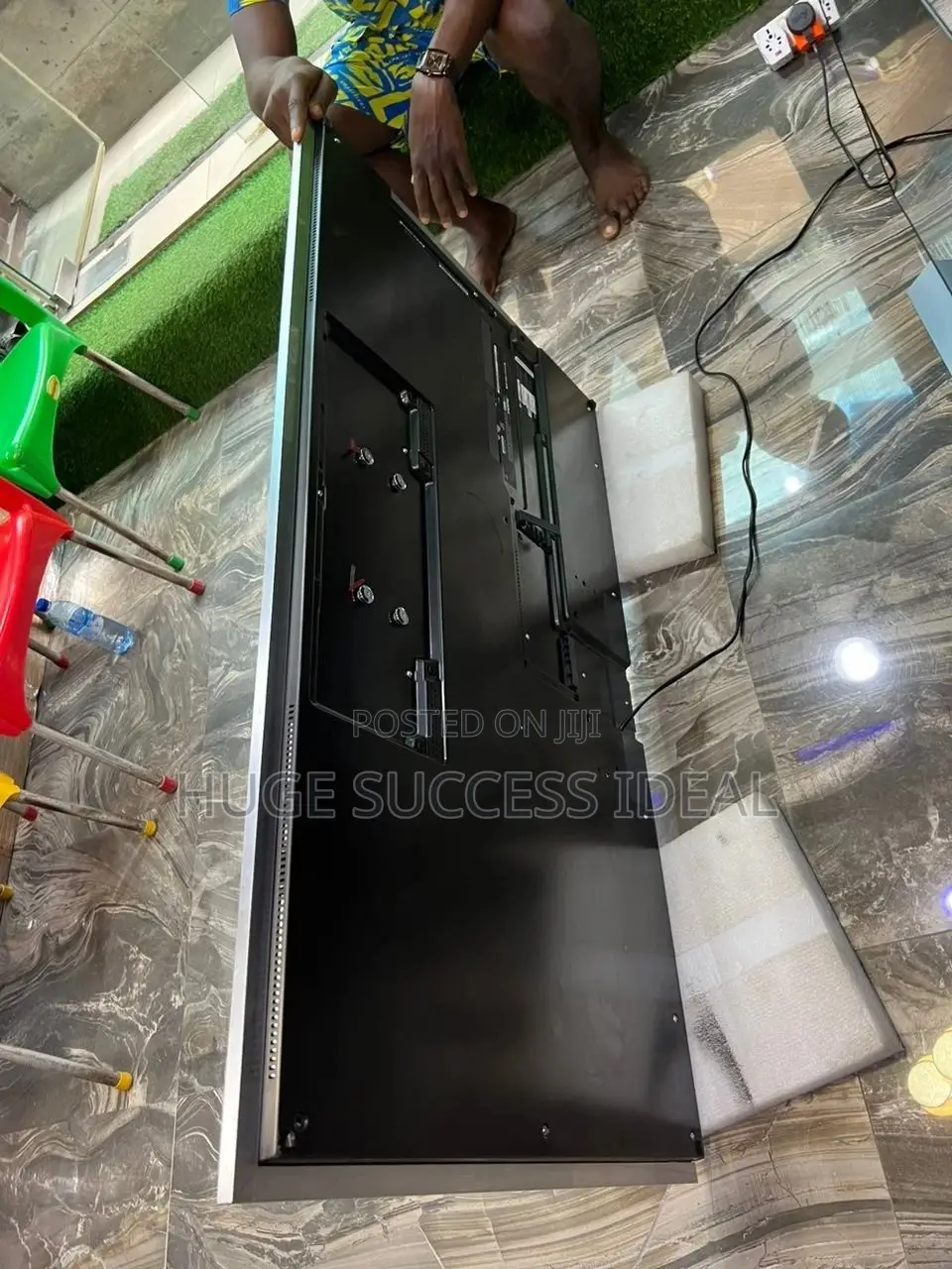 LG Oled 55" G2 Evo Gallery Edition Ultra HD Smart TV