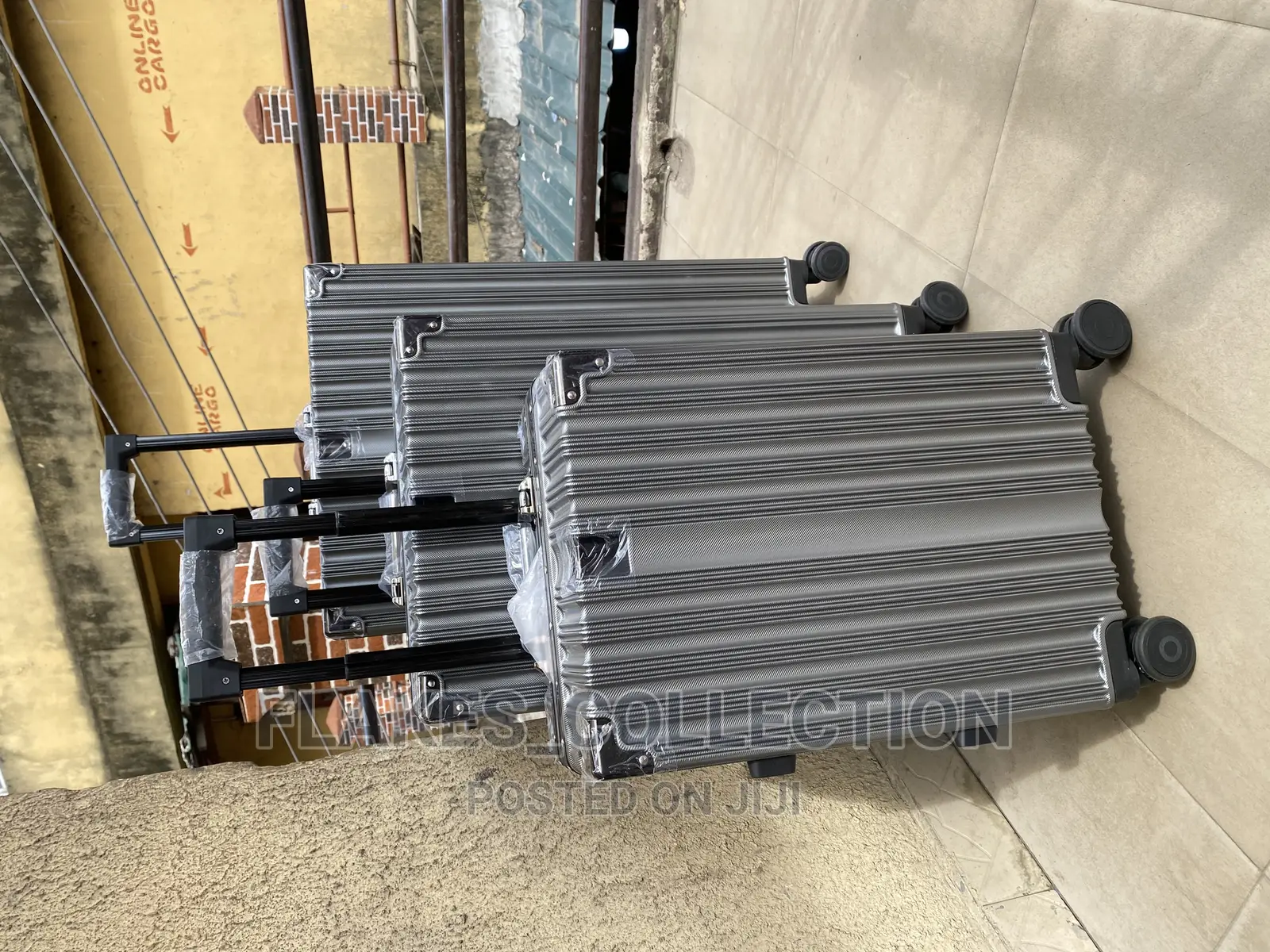 Set of 3 Aluminum Hardshell Box