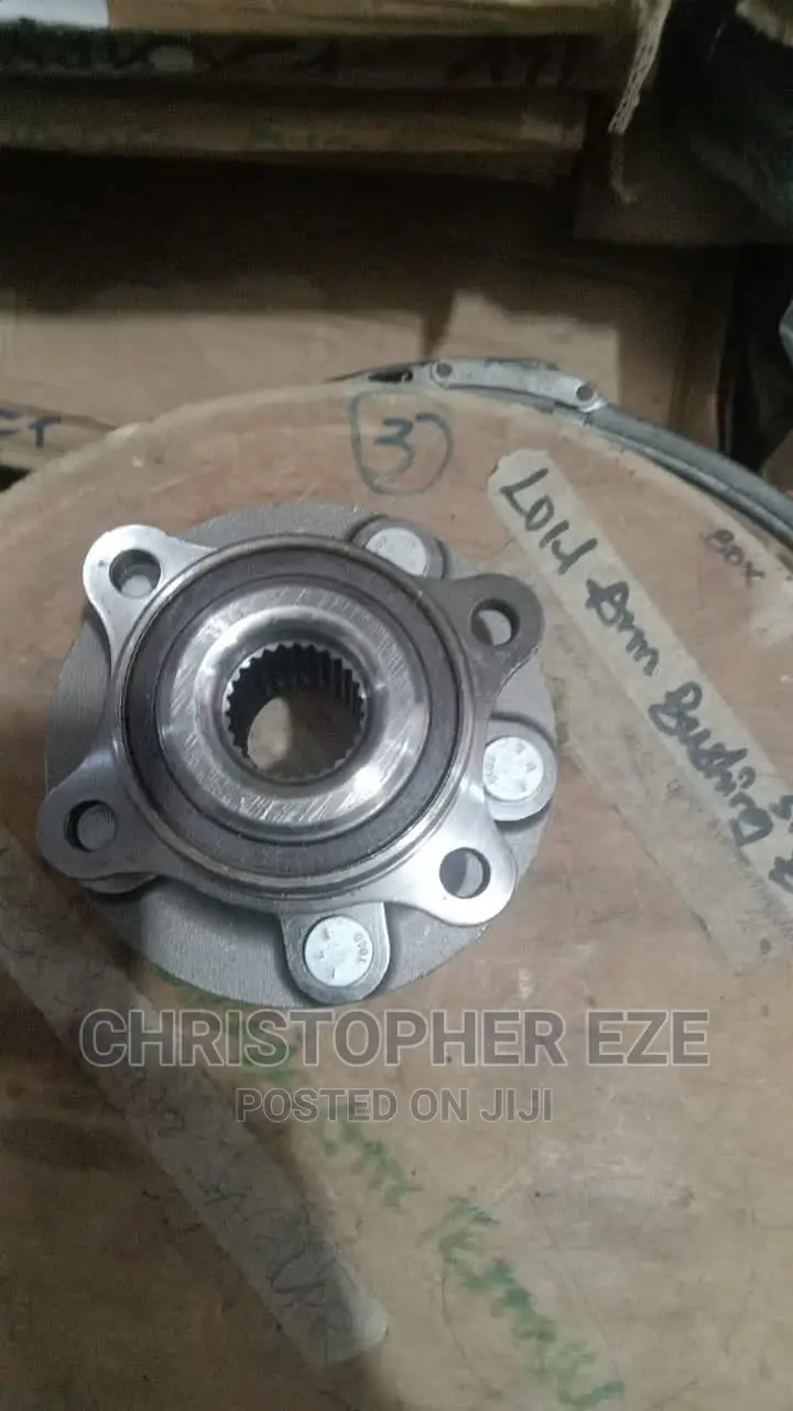 Back Hub Ford Fusion 2013 2014 2015 2016 2017 2019