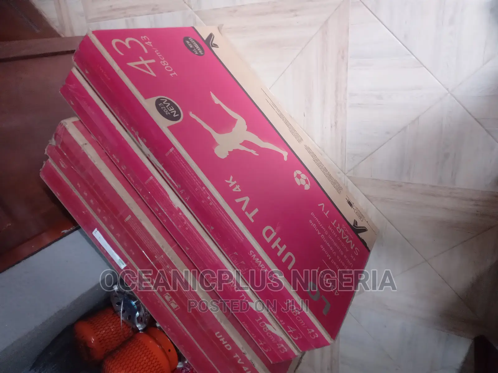Brand New LG 43 Inches Smart Frameless TV