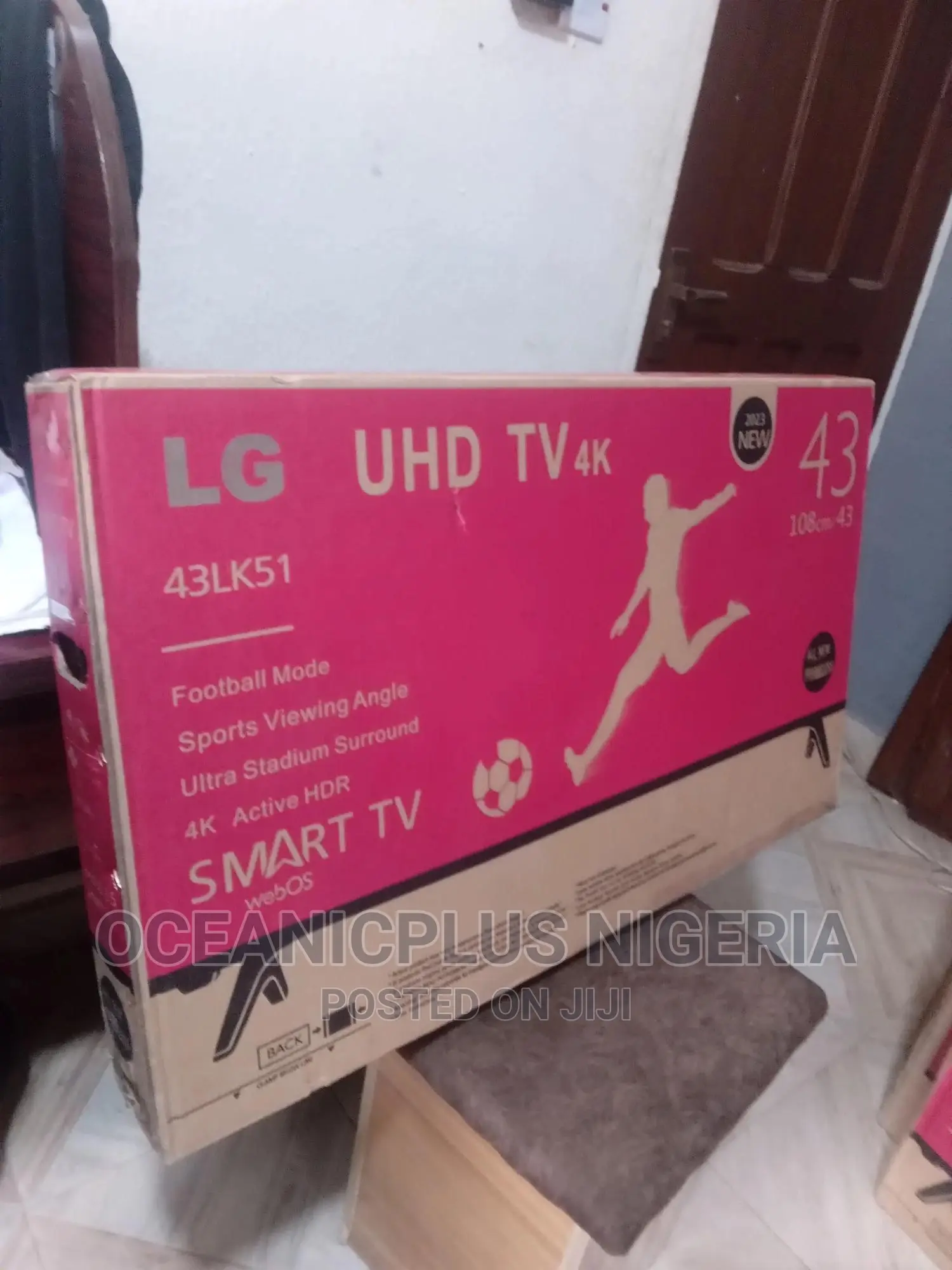 Classic LG 43 Inches [Smart] Frameless TV