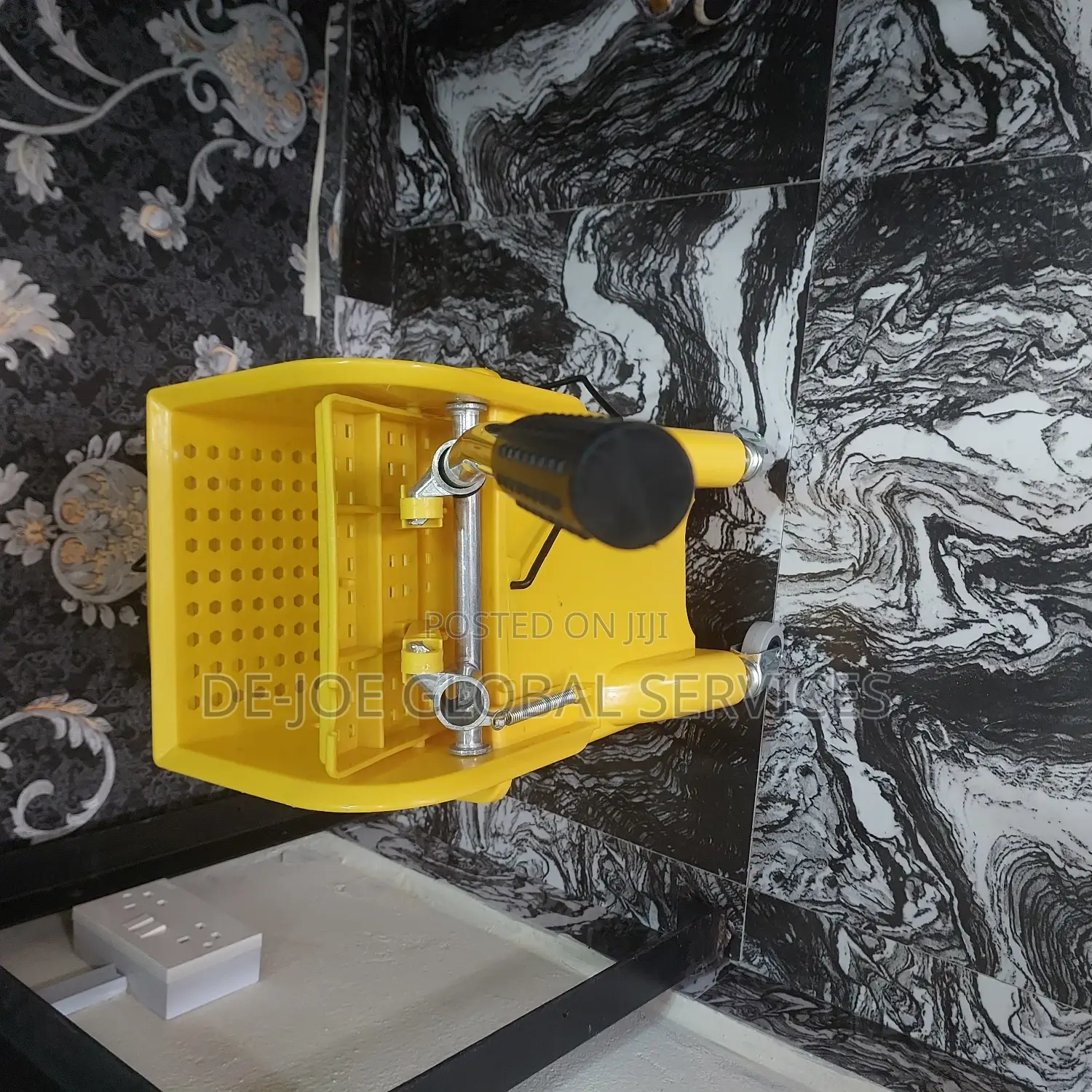 Industrial Mopping Bucket Available in Stock