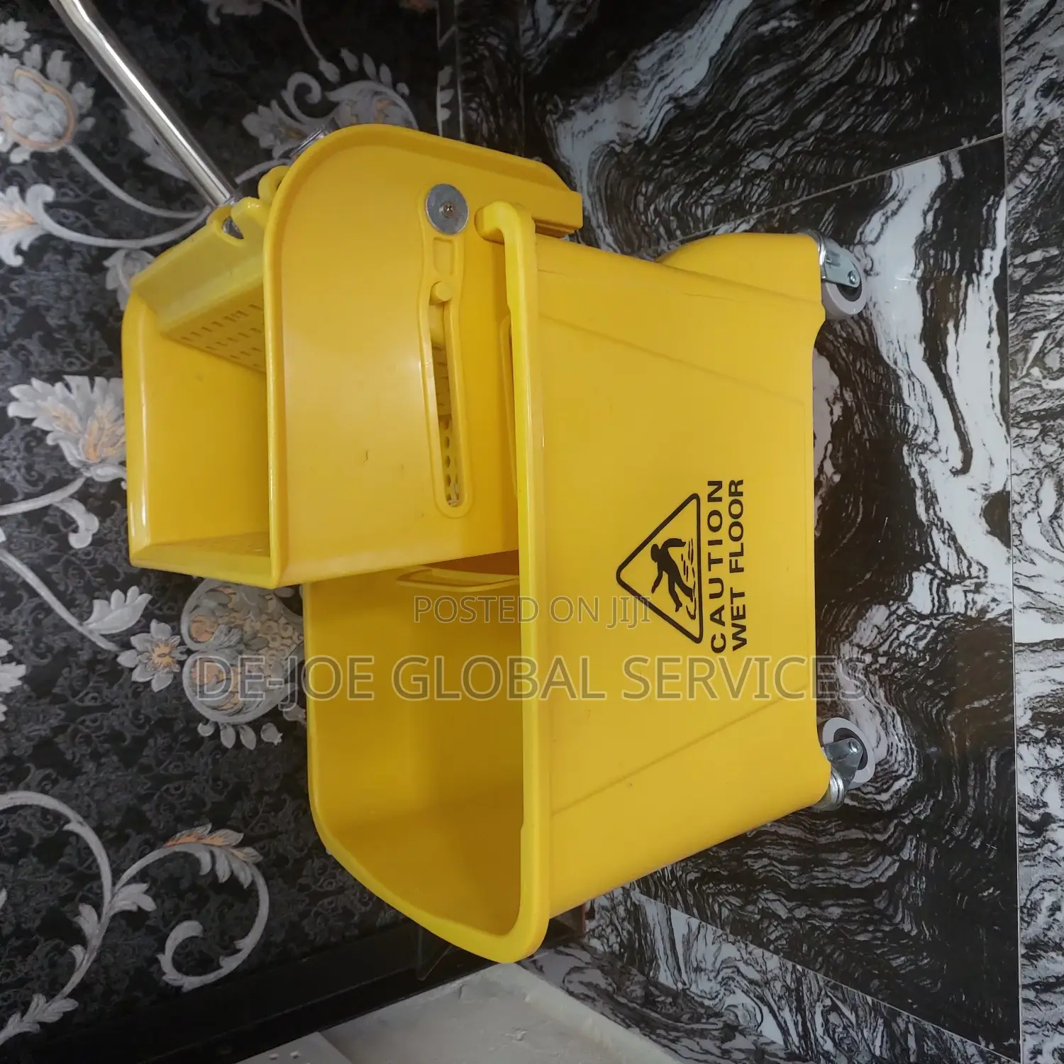 Industrial Mopping Bucket Available in Stock