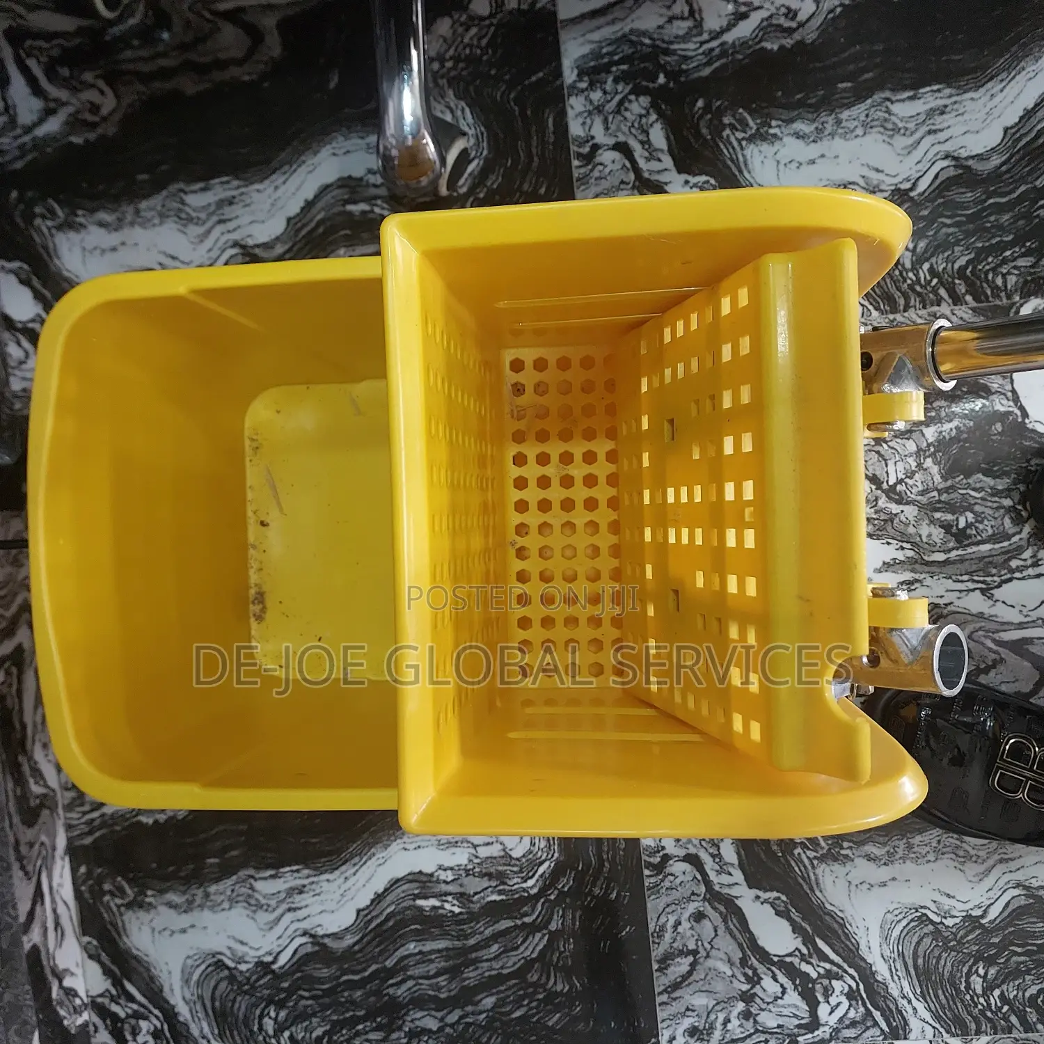 Industrial Mopping Bucket Available in Stock