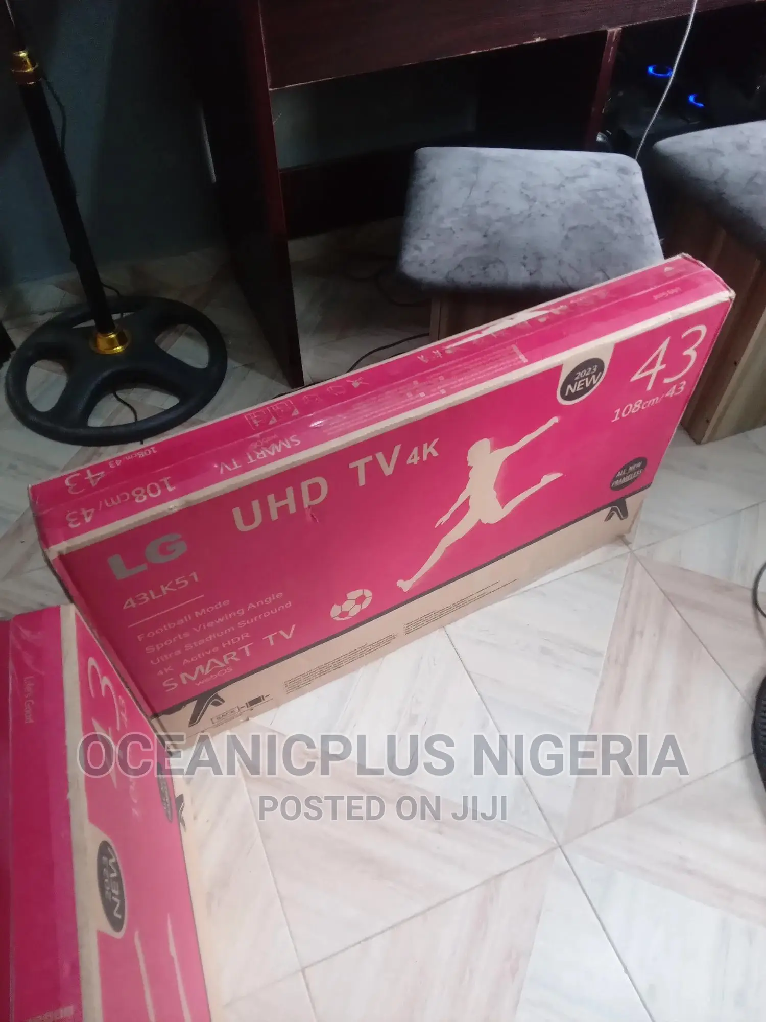 Top Quality LG 43 Smart Frameless TV