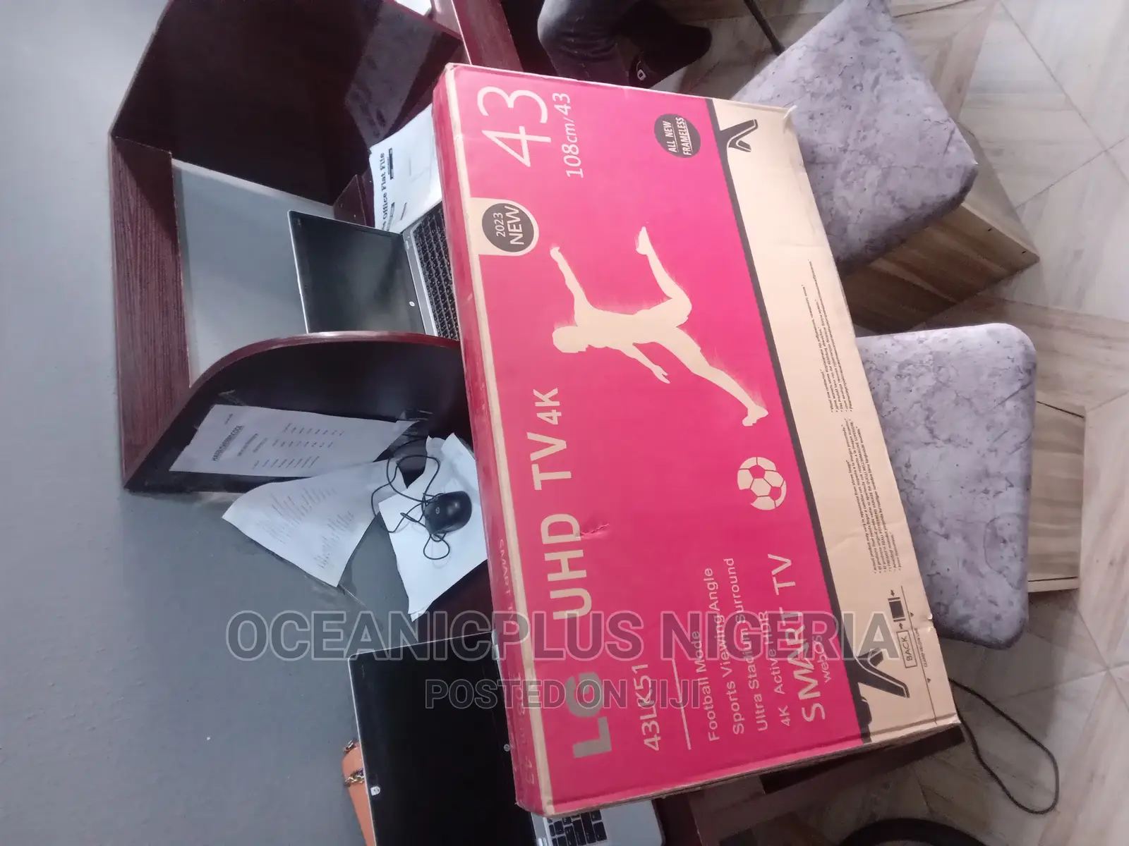 Suitable LG 43 Inches Smart Frameless TV
