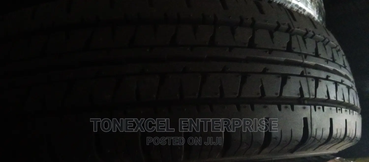 Brand New Dunlop Japan 195/15c for Bus 1year Warranty