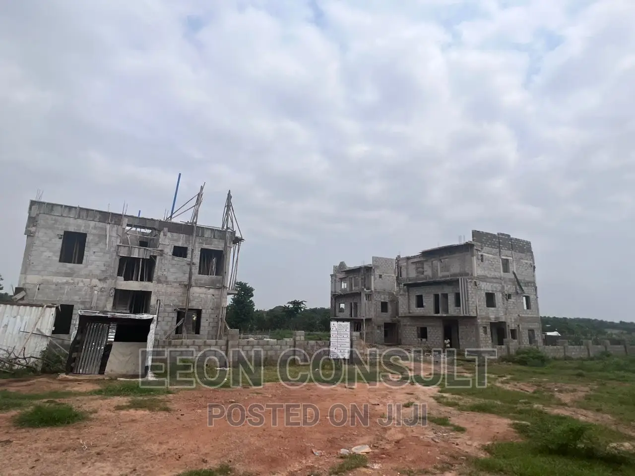 4bdrm Apartment in Kalospia Homes, Kaura for sale