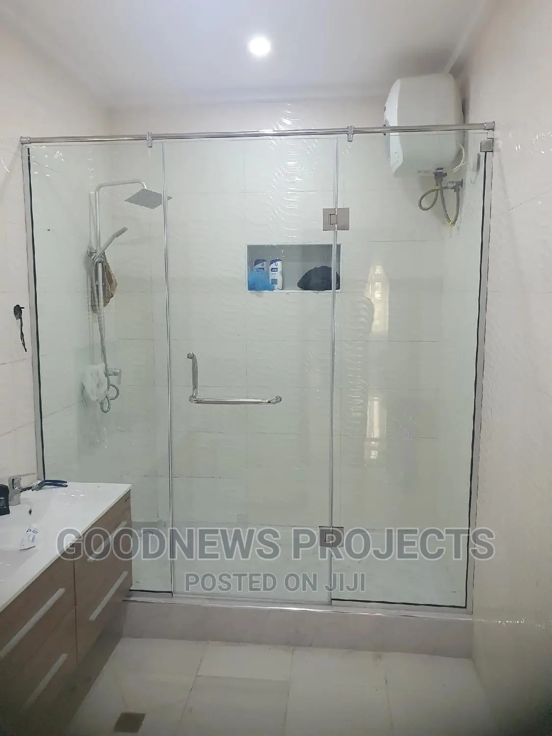 Hinge Shower Glass Bath