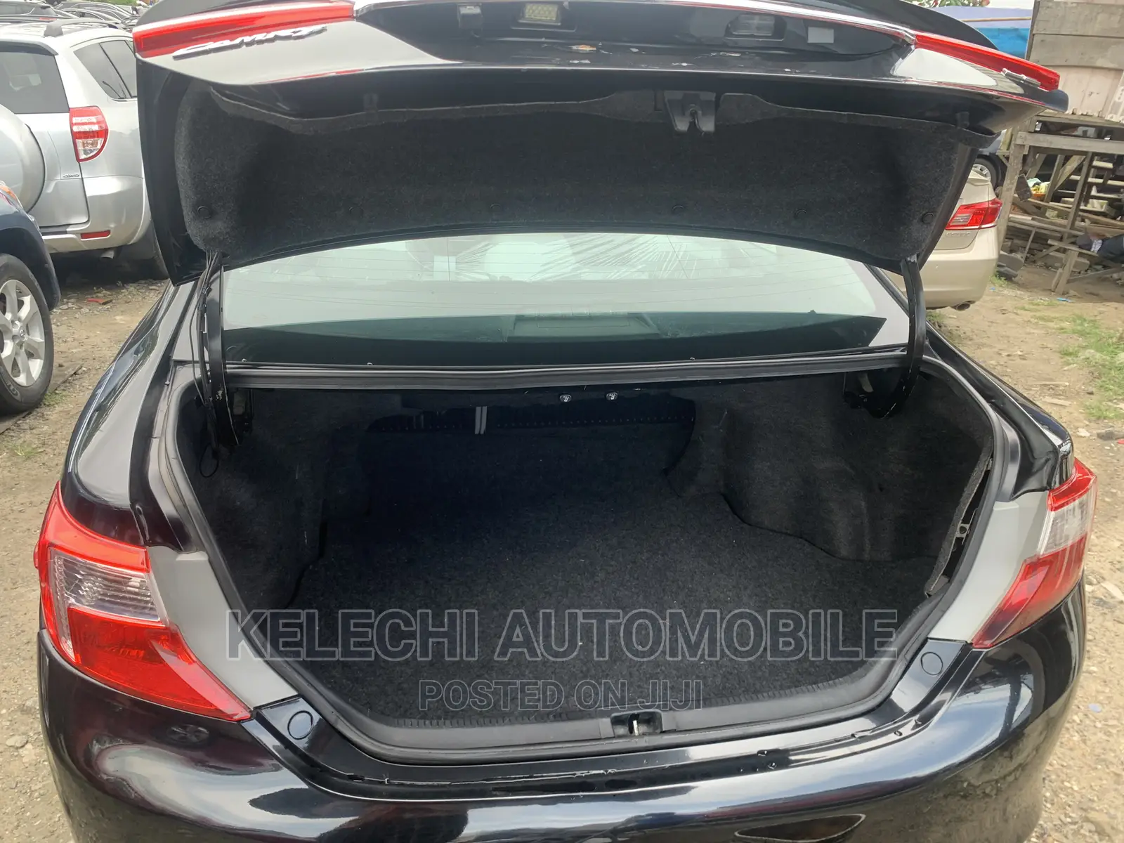 Toyota Camry LE 4dr Sedan (2.5L 4cyl 6A) 2012 Black