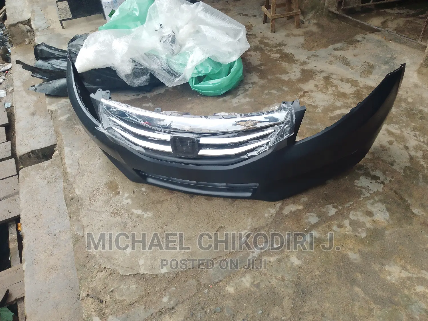 Front Bumper and Grill for Honda Accord 2010 Model