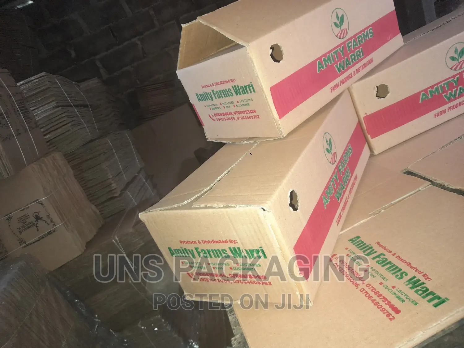 Foods Packaging Cartons Boxes With Holes