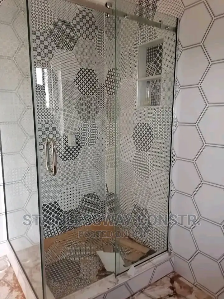 Shower Cubicle Tumbre