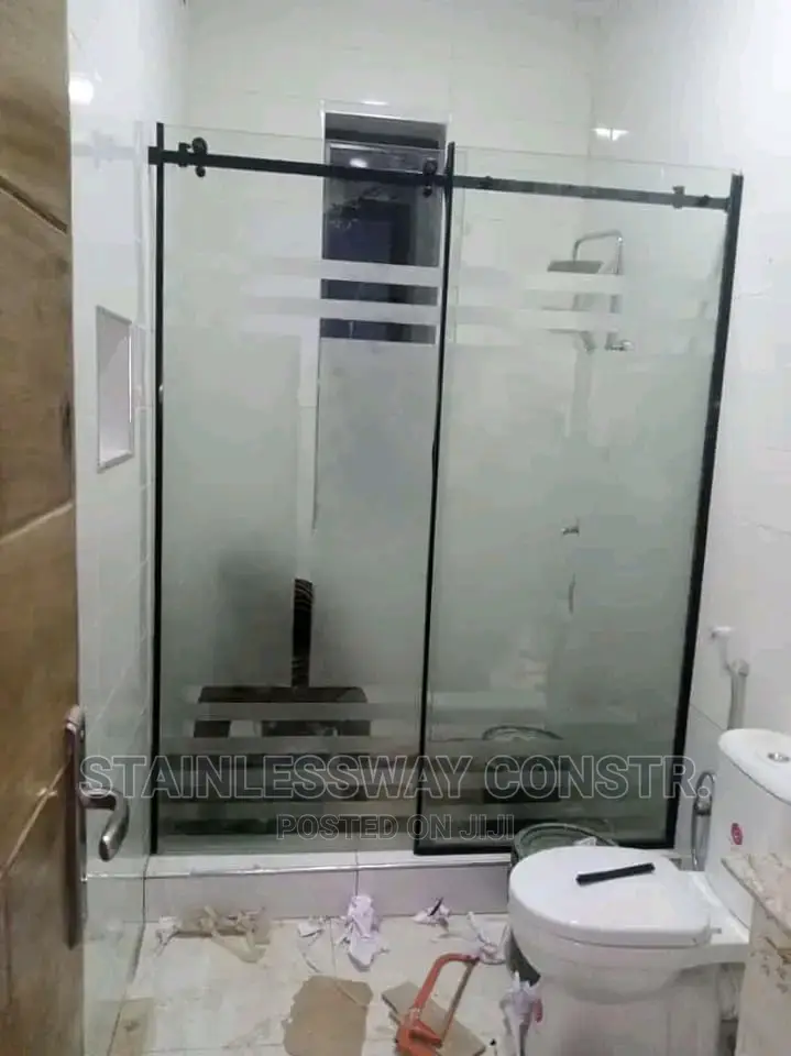 Shower Cubicle Favorite