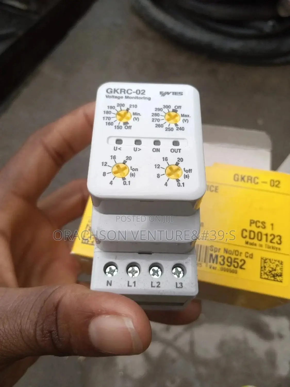 Voltage Monitoring Relay Entez