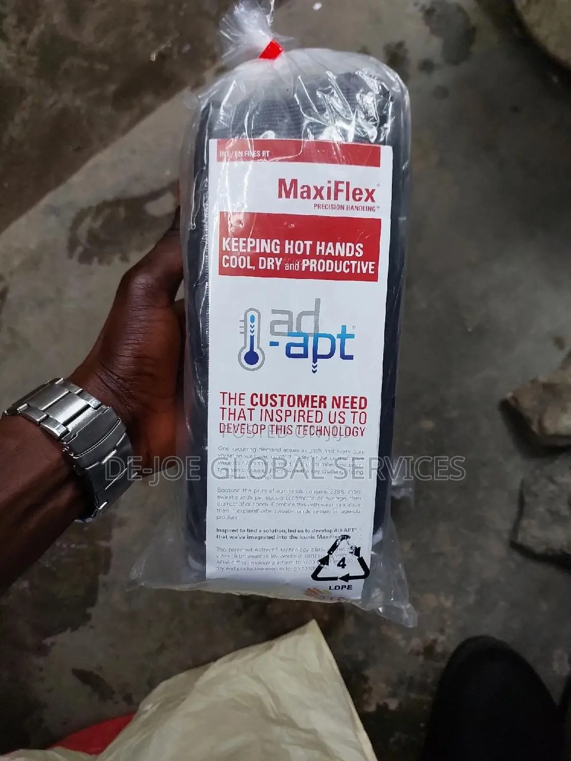 Maxiflex Ultimate Hangloves Price a Pair