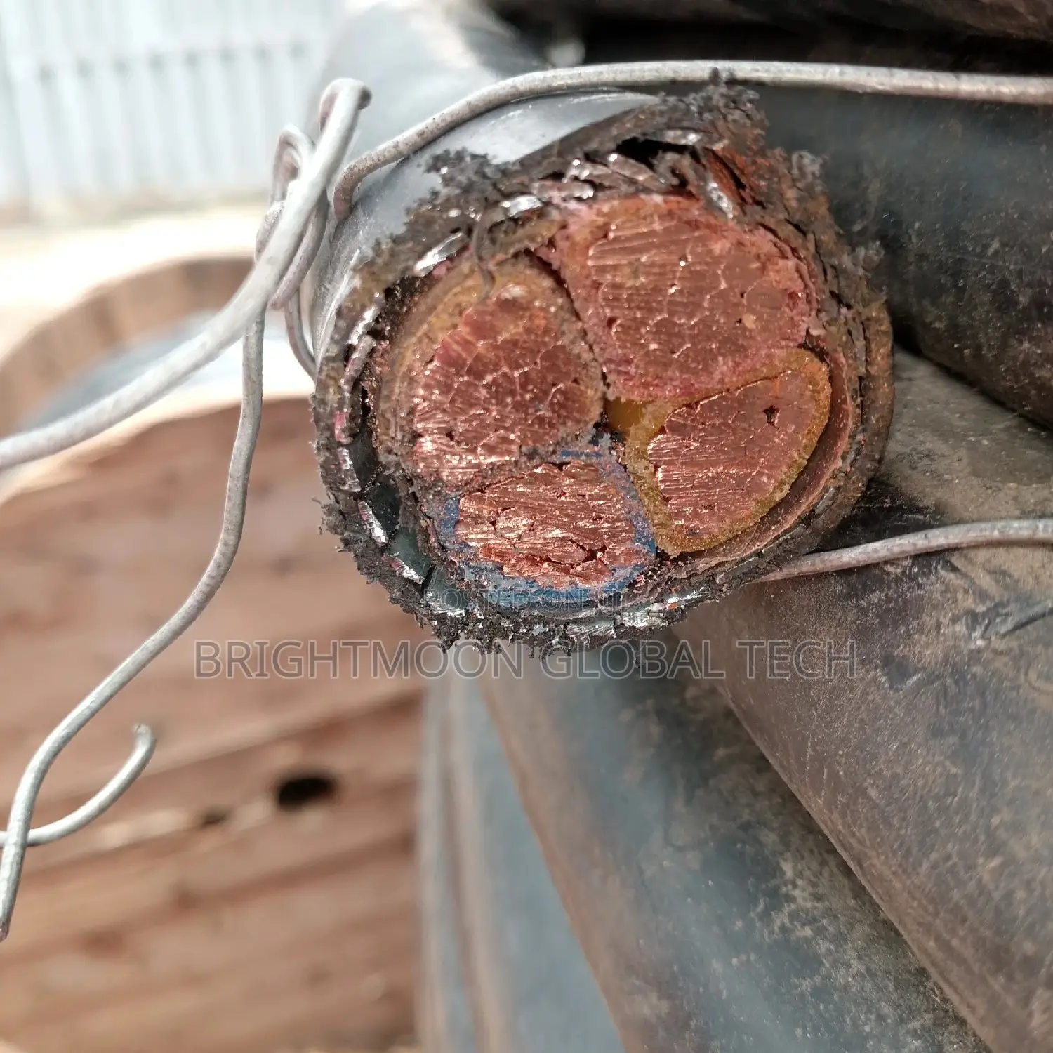 120mm 4core Armoured Cable 1