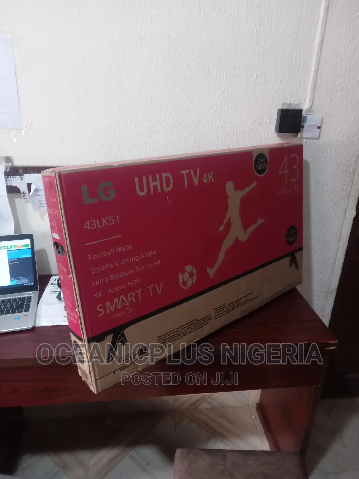 Classic LG 43 Inches Smart Frameless TV