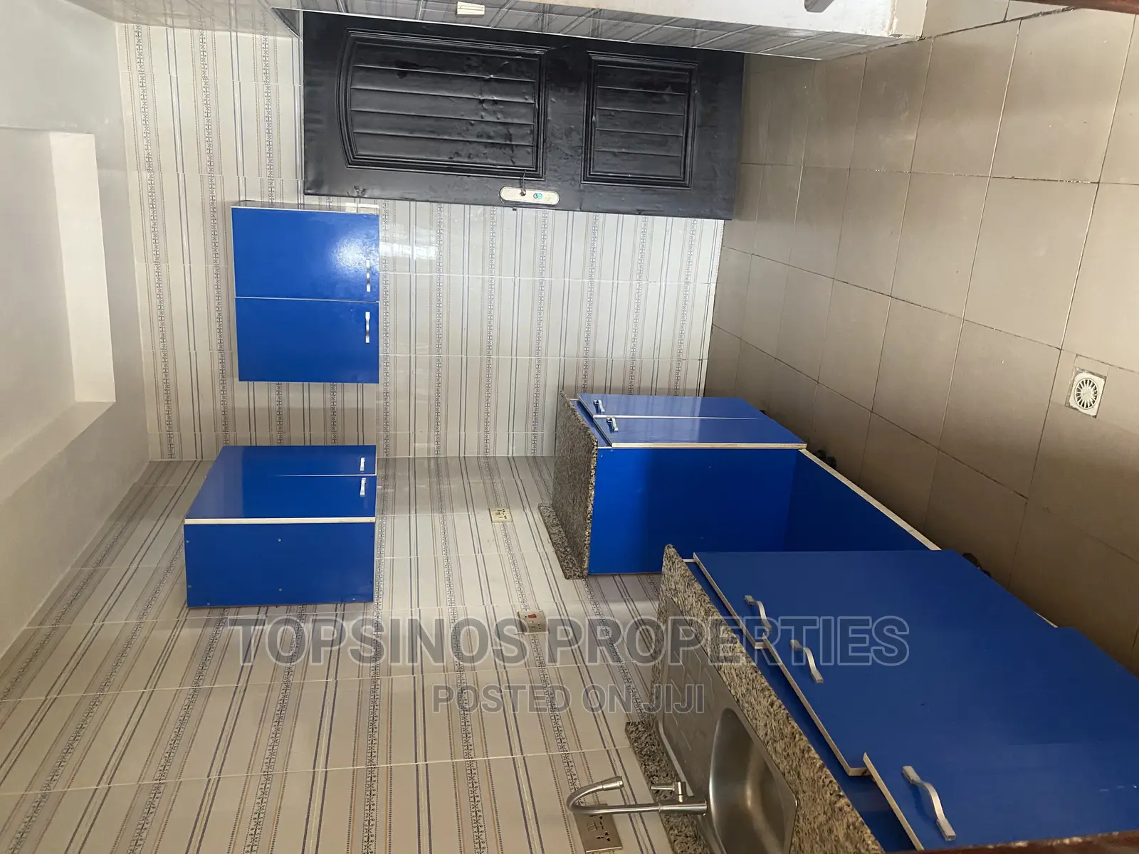 2bdrm Block of Flats in Dawaki for rent
