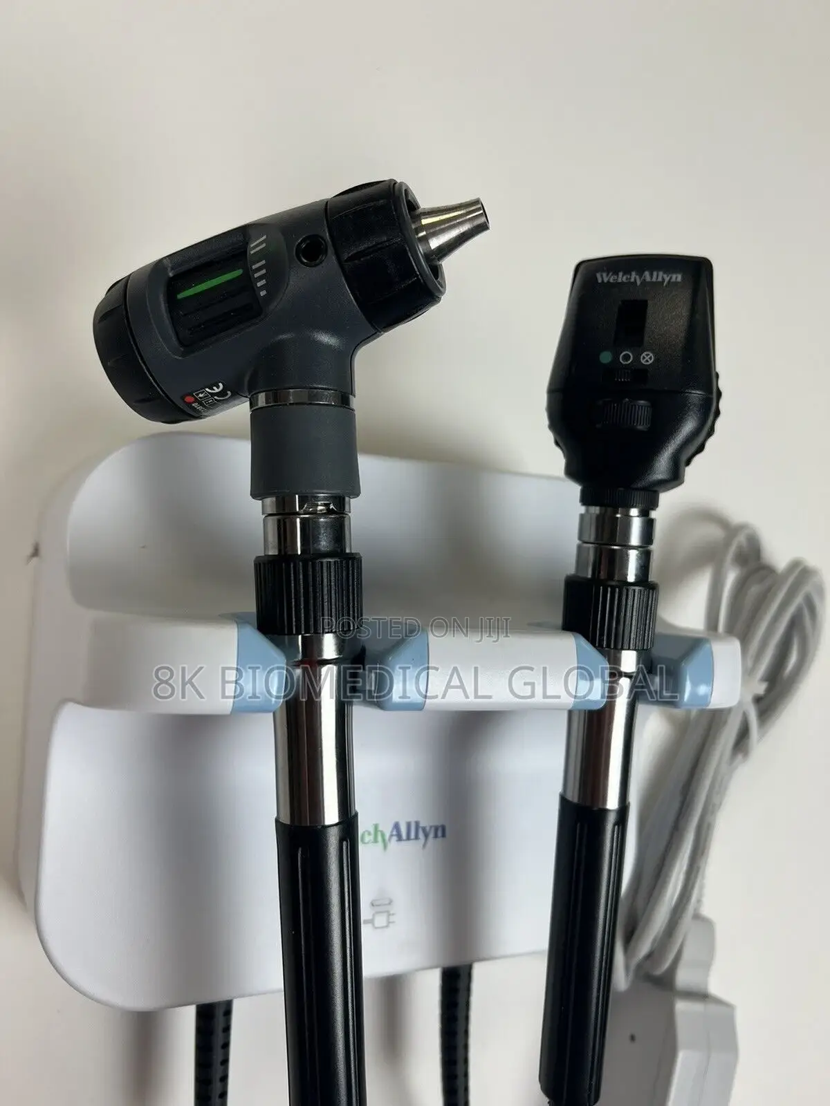 Welch Allyn Diagnostic-Otoscope/Ophthalmoscope on Stand