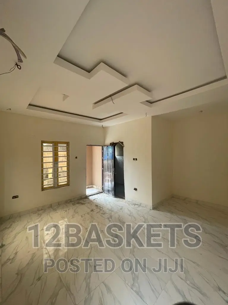 Furnished 4bdrm Duplex in Magodo Phase 1 for sale
