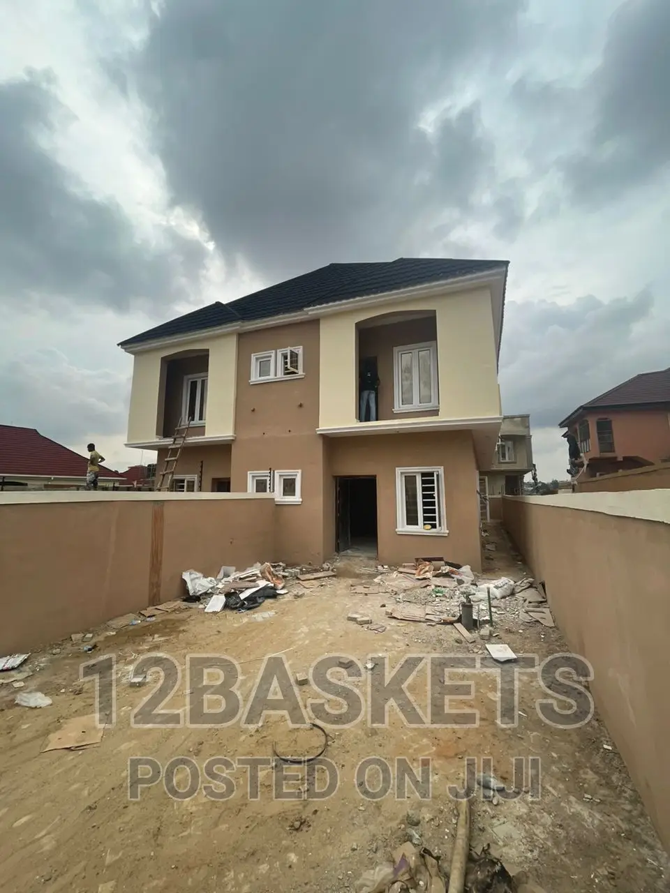 Furnished 4bdrm Duplex in Magodo Phase 1 for sale