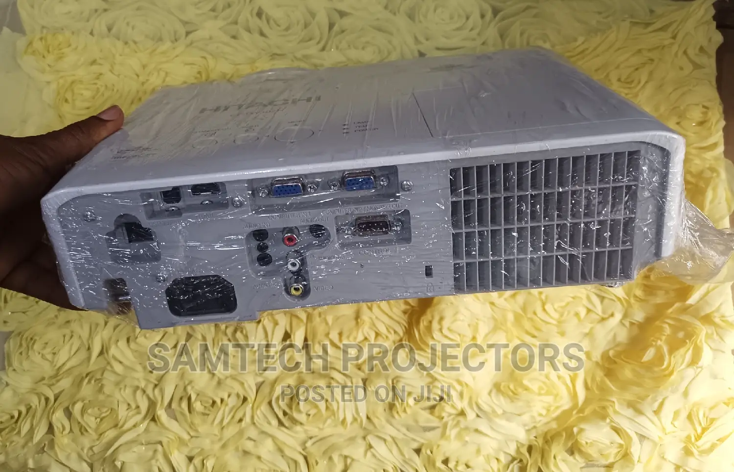 Uk Used Hitachi Projector Works Perfectly Fine