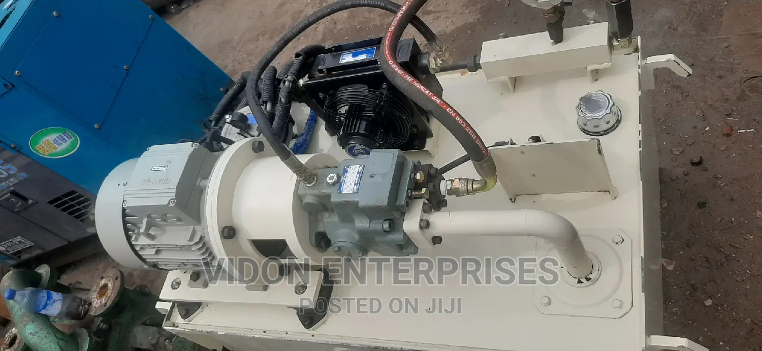 Tank Hydraulic Pump