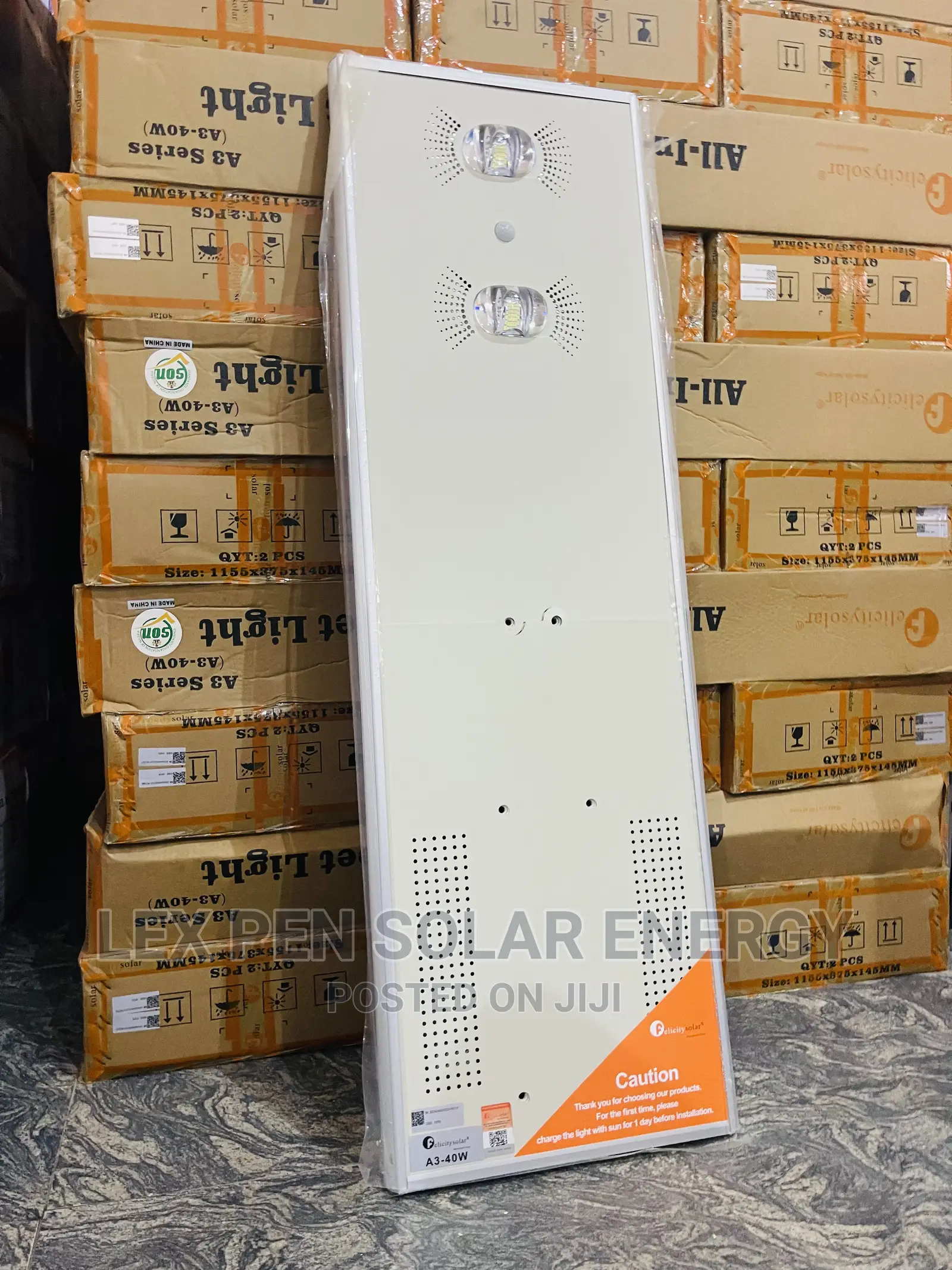 A3 40watt Felicity All in One Solar Street Light Available