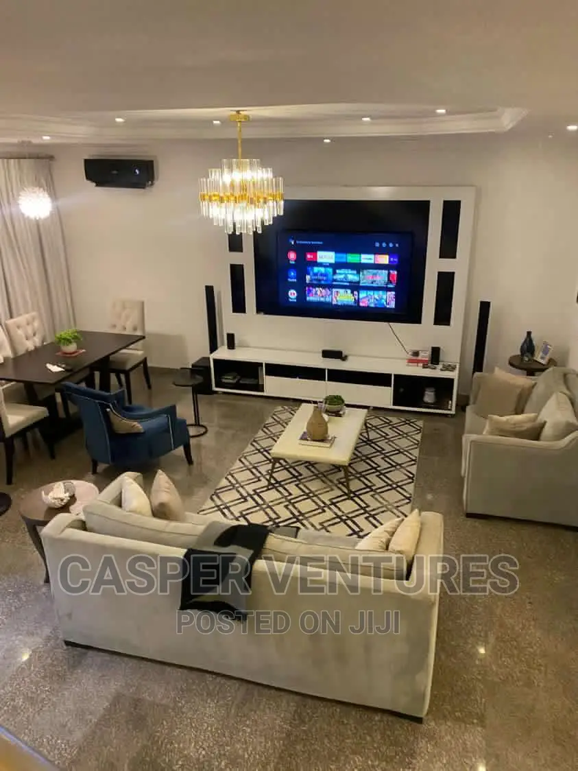 Furnished 4bdrm Townhouse / Terrace in Agungi for rent