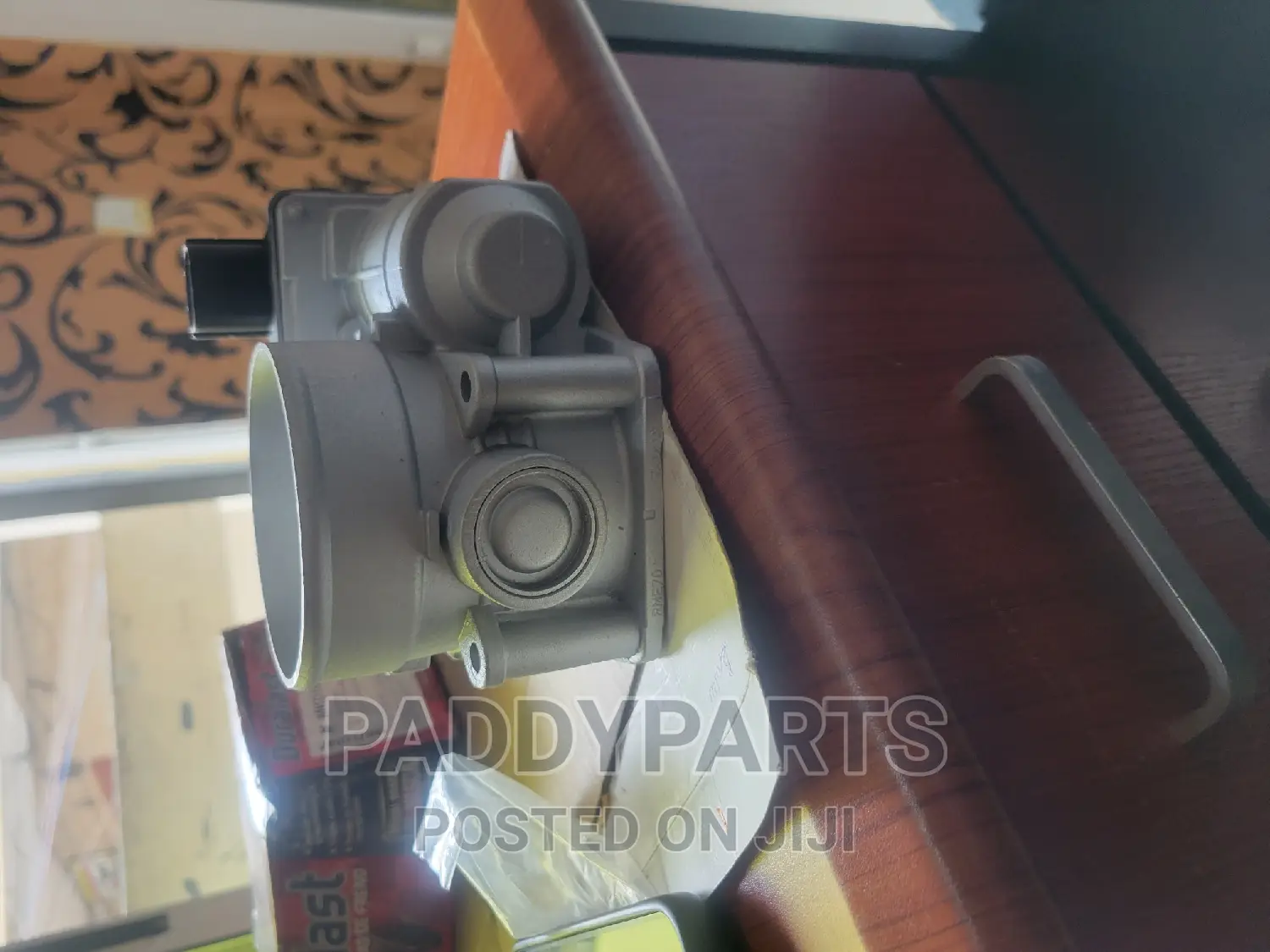 Nissan Altima Throttle Body/Injector Mouth