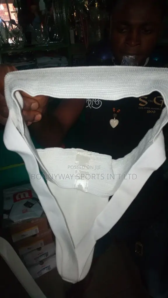 Grown Guard Protector for Karate