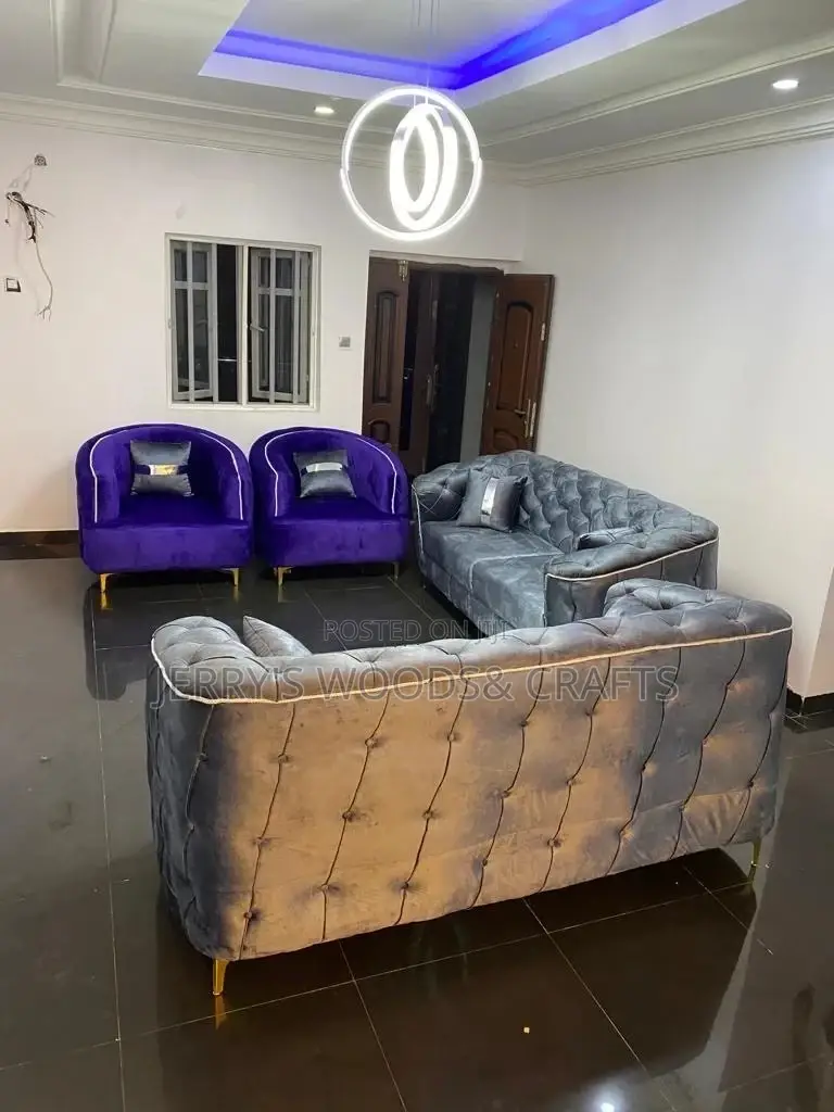 Luxury 8 Seater Living Room Fabric Made Royal Sofa Chair.